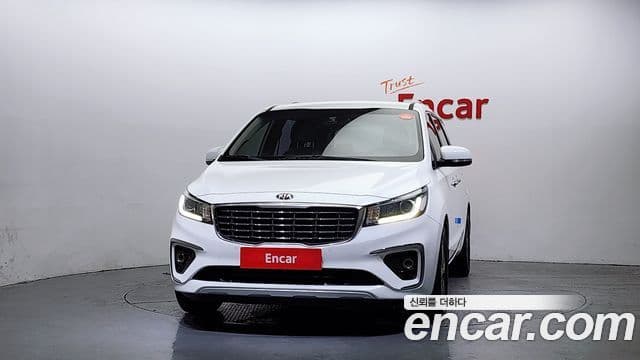 Kia The / новый New Carnival Luxury, 2019 3
