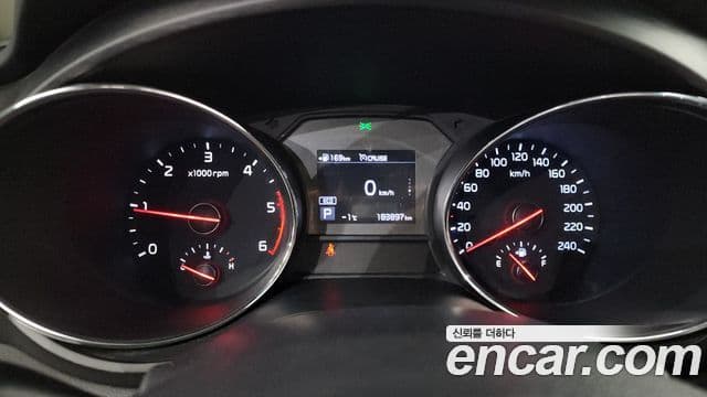 Kia The / новый New Carnival Luxury, 2019 8