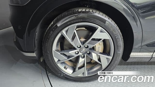 Genesis electrified GV70 e-AWD, 2022 все фото