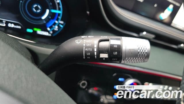 Genesis electrified GV70 e-AWD, 2022 16