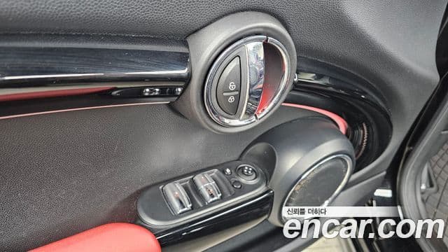 Mini Cooper S кабриолет 3세대, 2019 14