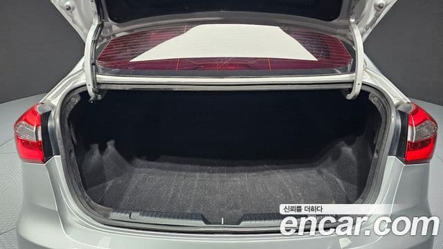 Kia K3 Luxury, 2015 20