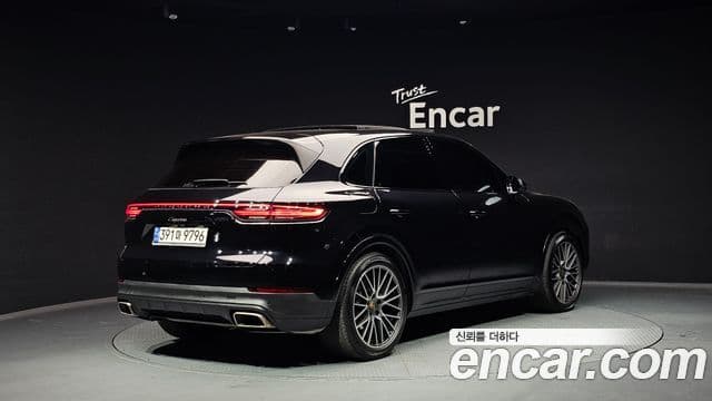 Porsche Cayenne (PO536), 2021 2