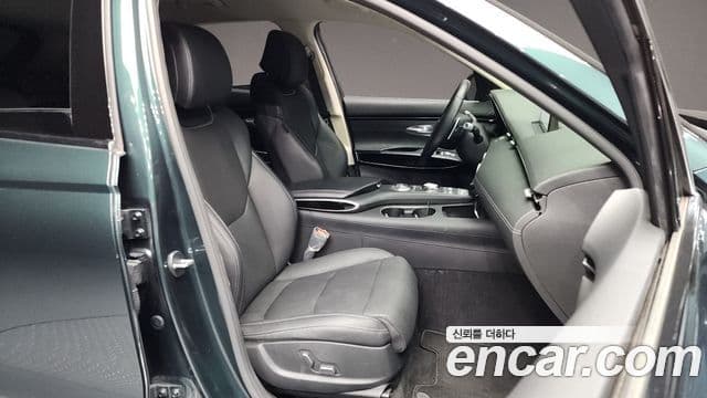 Genesis GV70, 2022 11