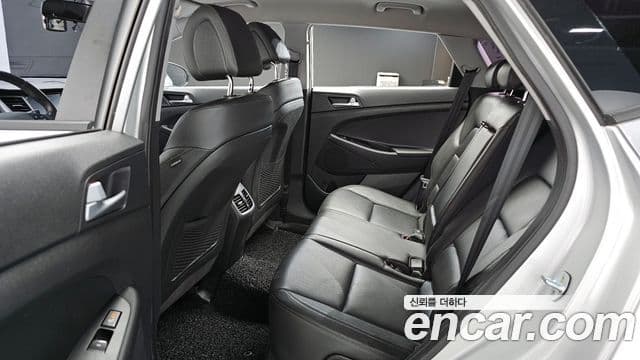 Hyundai All New Tucson Modern, 2017 12