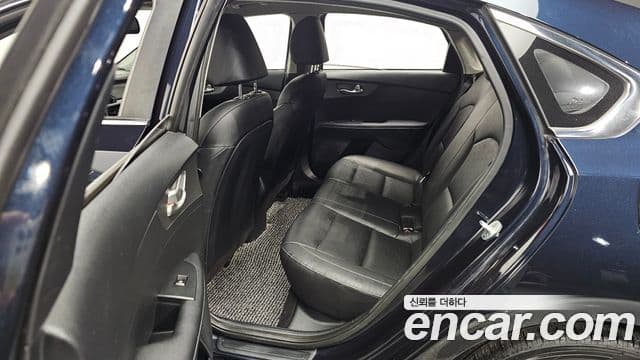 Kia All New K3 Luxury, 2019 11