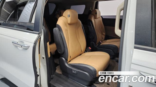 Kia Carnival 4세대 Prestige, 2023 12