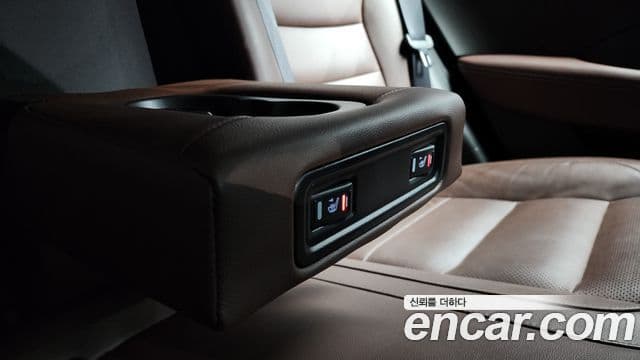 Renault Korea(Samsung) The / новый New QM6 2.0 GDe RE Signature 2WD, 2020 19