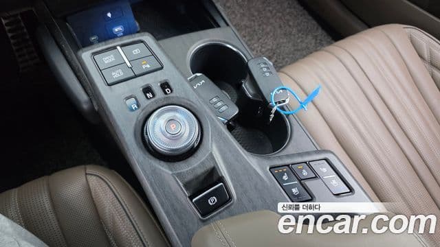 Kia K8 Signature, 2023 9