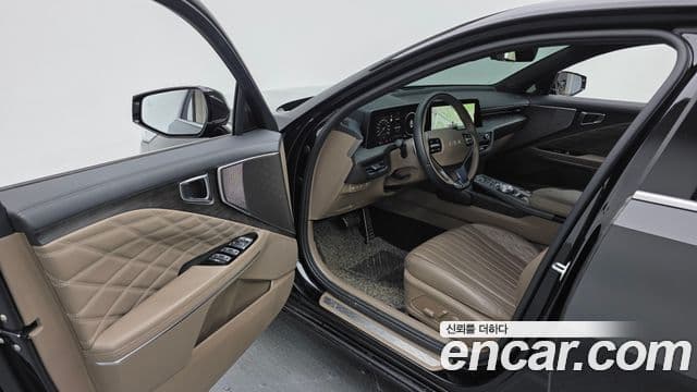 Kia K8 Signature, 2023 10