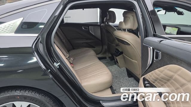 Kia K8 Signature, 2023 12