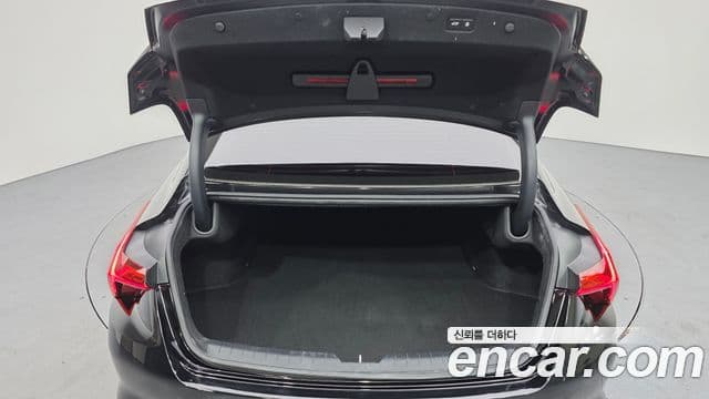 Kia K8 Signature, 2023 20