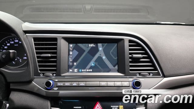 Hyundai Avante AD 1.6 GDI Smart, 2016 16