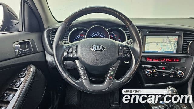 Kia K5 Prestige, 2013 13