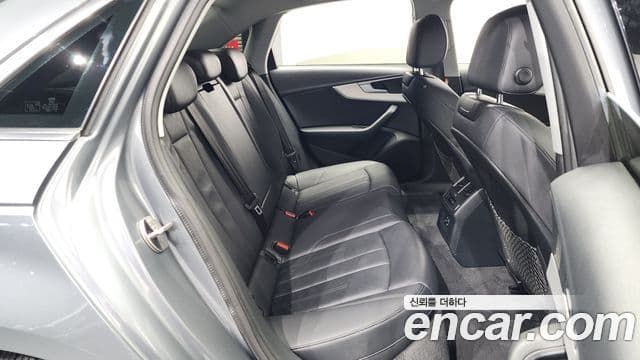 Audi A4 (B9), 2019 12