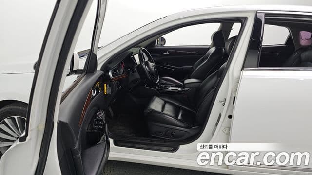 Kia All New K7 3.0 LPI Luxury (арендный автомобиль), 2016 10