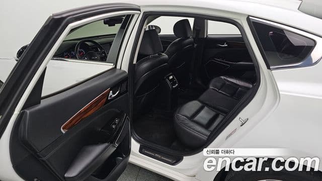 Kia All New K7 3.0 LPI Luxury (арендный автомобиль), 2016 12