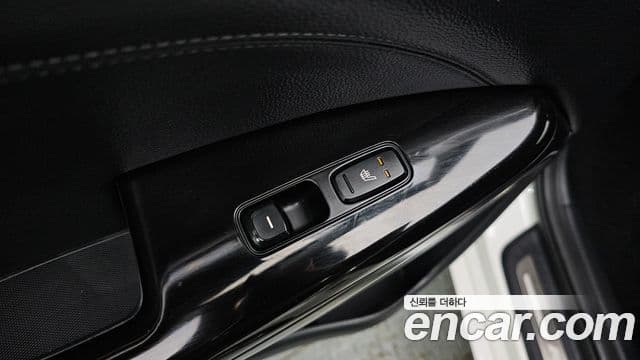 Kia All New K7 3.0 LPI Luxury (арендный автомобиль), 2016 19