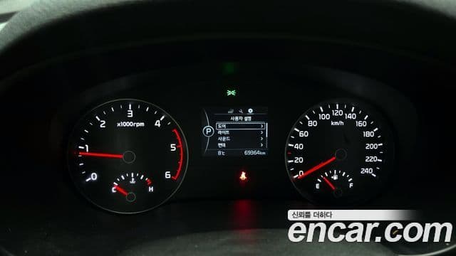 Kia Sportage 4세대 дизель 1.7 2WD Trendy, 2016 8