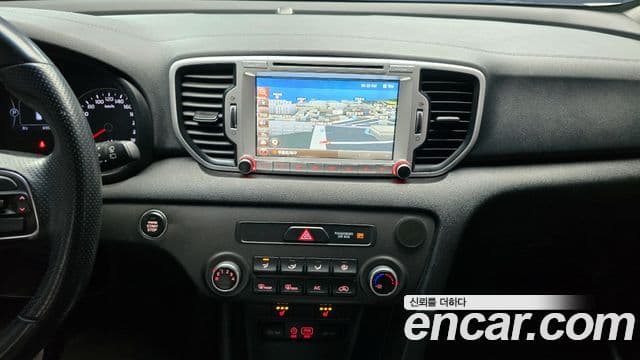 Kia Sportage 4세대 дизель 1.7 2WD Trendy, 2016 17