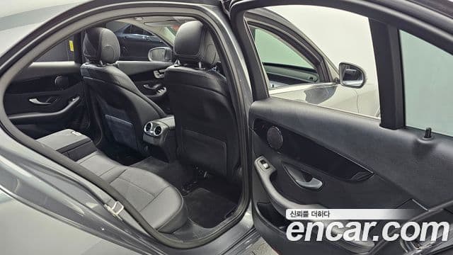 Mercedes-Benz C-класс W205, 2020 13