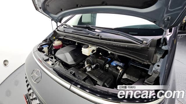 Hyundai Staria Inspiration, 2022 6