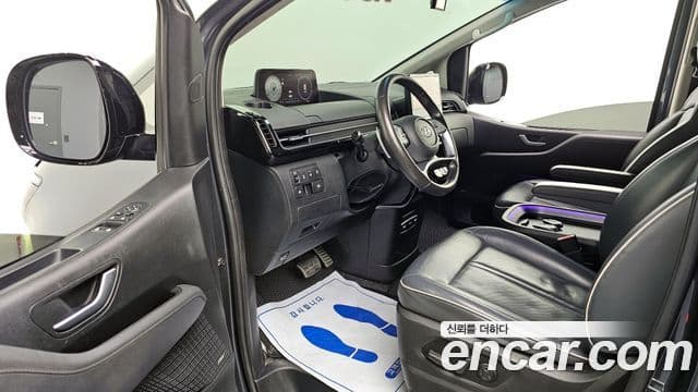 Hyundai Staria Inspiration, 2022 10