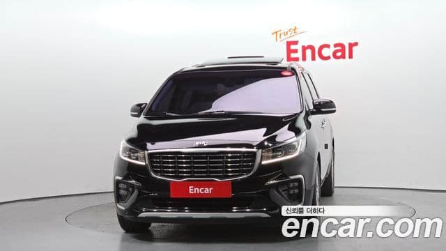 Kia The / новый New Carnival Luxury, 2019 3