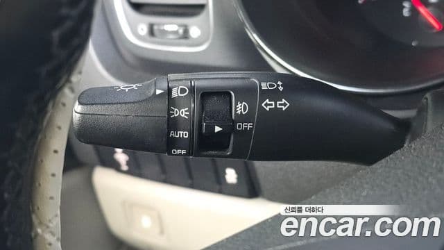 Kia The / новый New Carnival Luxury, 2019 17