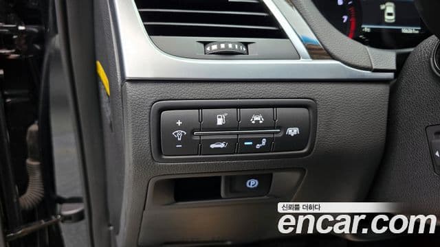 Genesis G80 Premium Luxury, 2017 13