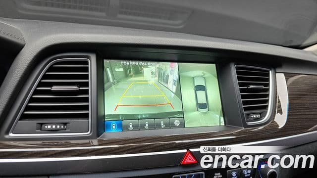 Genesis G80 Premium Luxury, 2017 16