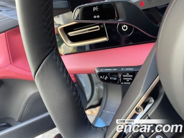 Porsche 타이칸 4S, 2023 9