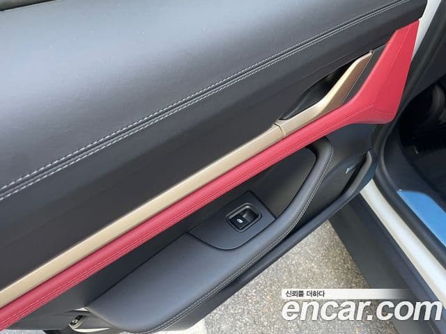 Porsche 타이칸 4S, 2023 17