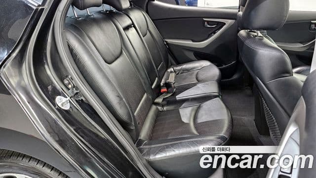 Hyundai Avante MD Premier, 2011 12