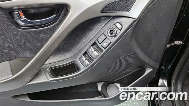 Hyundai Avante MD Premier, 2011 16