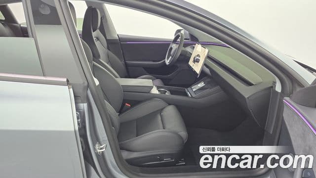 Tesla модель 3 performance AWD, 2025 11