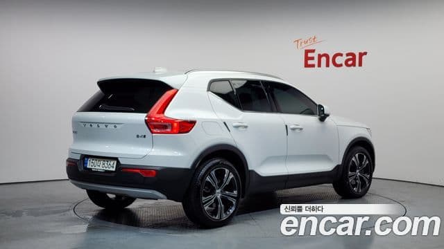 Volvo XC40 B4 Inscription, 2021 2