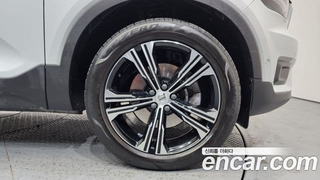 Volvo XC40 B4 Inscription, 2021 все фото