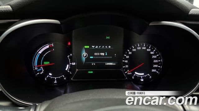 Kia K5 гибрид Prestige, 2015 8