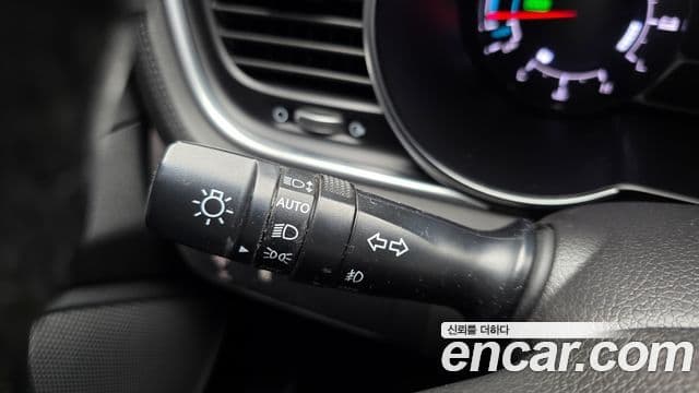 Kia K5 гибрид Prestige, 2015 19