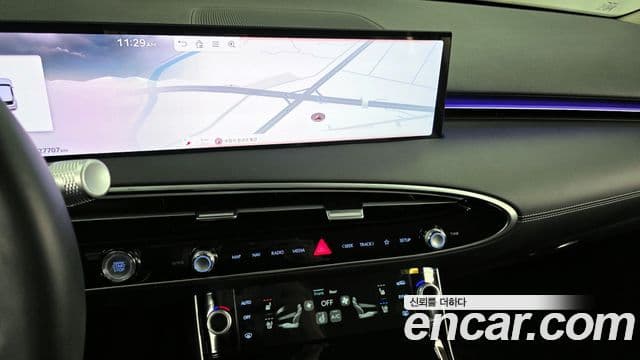 Genesis GV70, 2025 14