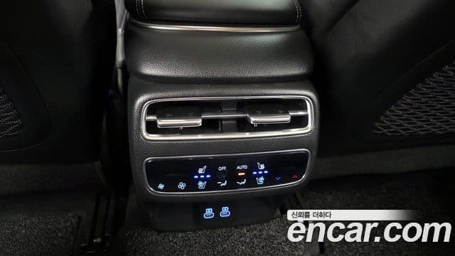 Genesis GV70, 2025 18