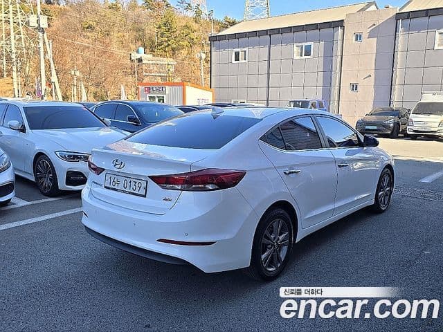 Hyundai Avante AD Modern, 2017 4