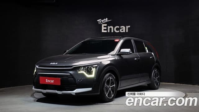 Kia D All New Niro Prestige, 2023 1