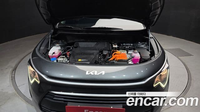 Kia D All New Niro Prestige, 2023 6