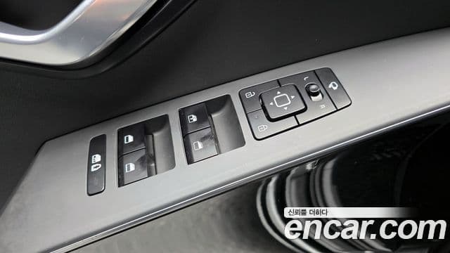 Kia D All New Niro Prestige, 2023 18