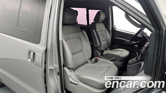 Hyundai Grand Starex CVX Premium, 2016 12