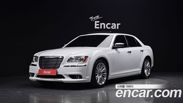 크라이슬러 The / новый New 300C