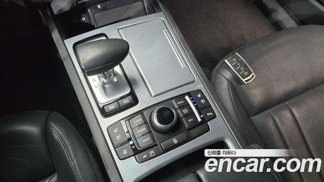 Genesis G80 Premium Luxury, 2017 9