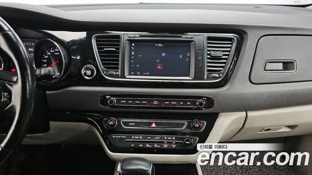 Kia All New Carnival Noblesse, 2017 16